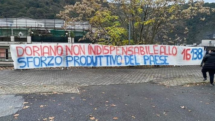 Post-derby, i genoani prendono in parola Toti: “Anche i doriani non sono indispensabili allo sforzo produttivo…”