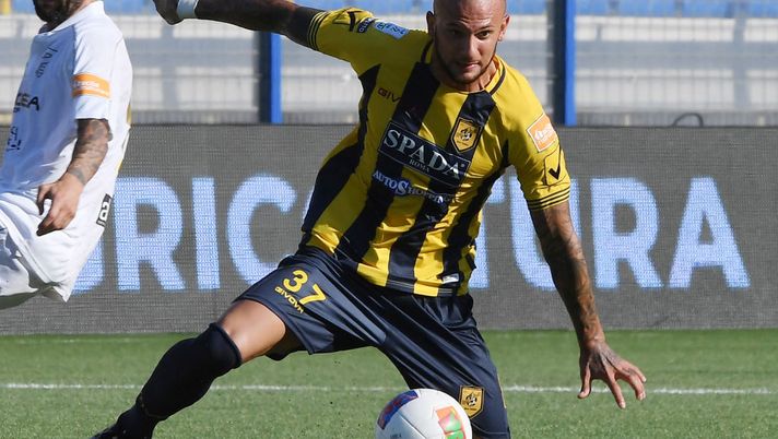 Primatista di presenze con la Salernitana, oggi viceallenatore Juve Stabia: il superderby di Ciro Ferrara