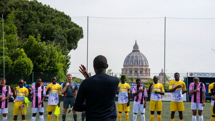 La Messa di don Alessio Albertini sarà il calcio d’inizio della Clericus Cup, il Mondiale di calcio pontificio