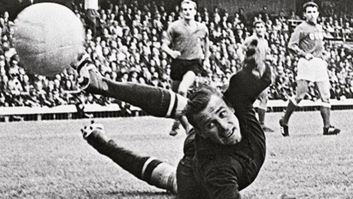 Il derby di sempre dal dischetto del rigore, Mazzola “Mi ipnotizzava”: Lev Jascin, il portiere pagato come un sergente