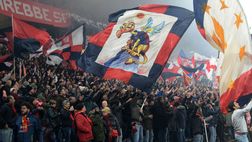 Duro intervento della Digos: botti al derby di Genova, Daspo per cinque ultras Genoa
