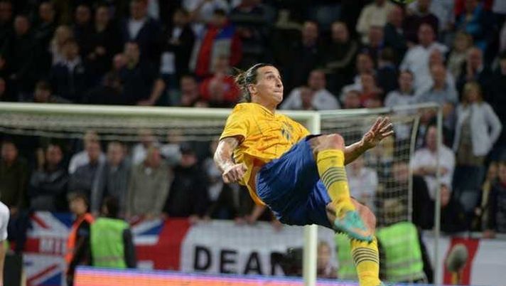 Sono passati sette anni esatti da una delle tante magie di Ibrahimović…