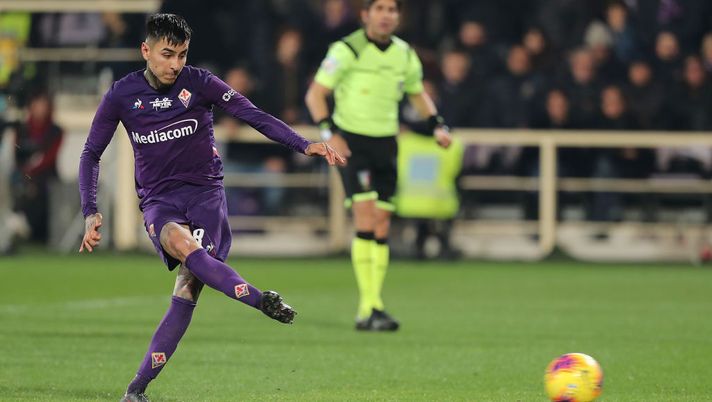 Il Milan si dimentica di vincere: la Fiorentina in 10 trova il pari dagli 11 metri