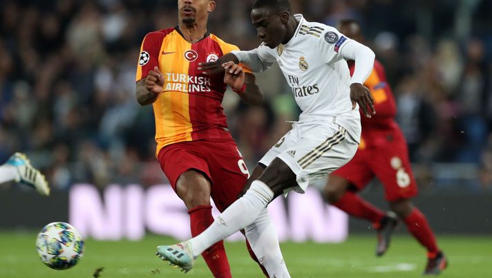 Derby di Istanbul, Galatasaray: Mario Lemina tiene tutti con il fiato sospeso, sul mercato e sul campo