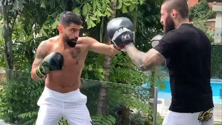 Il derby di Torino sale sul ring: Rincon all’angolo Toro e Bentancur all’angolo Juve