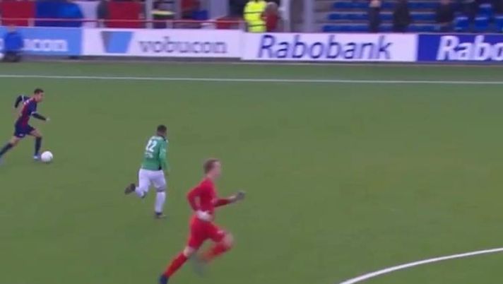 Ecco il Brignoli all’incontrario: il portiere olandese non solo non fa gol, ma subisce anche il 2-0