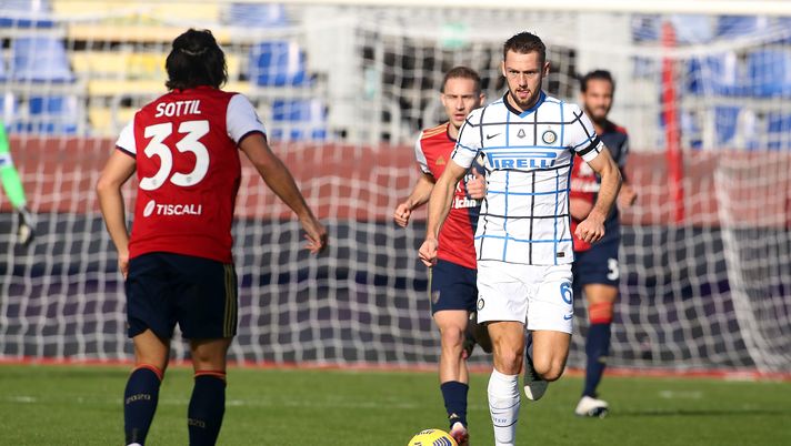 Cagliari, il ds Carta: “Contro l’Inter errori pagati cari, grande lavoro di Di Francesco, niente voli pindarici sul mercato”