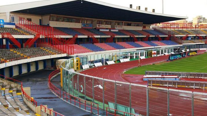 L’andata a Palermo, ma il prato riveduto e corretto del Massimino prenota il derby di ritorno nella casa del Catania