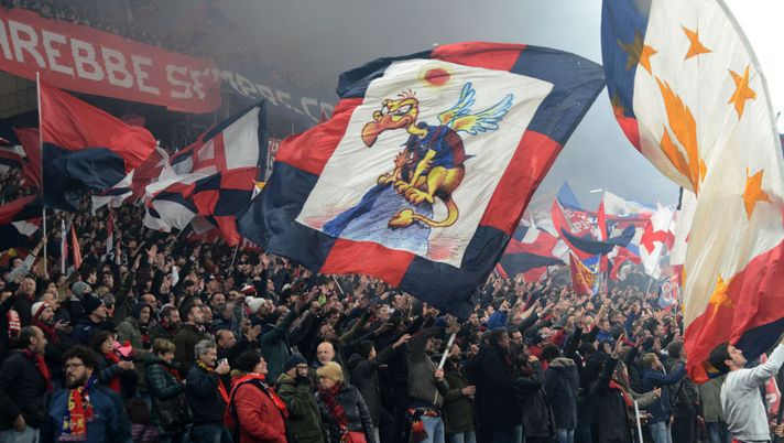 Ecco i tifosi del Genoa contro il virus: 2000 mascherine e 8000 calzari alle case di riposo della città