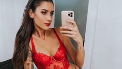 Valentina Vignali conquista il web: lo scatto in lingerie rossa è mozzafiato