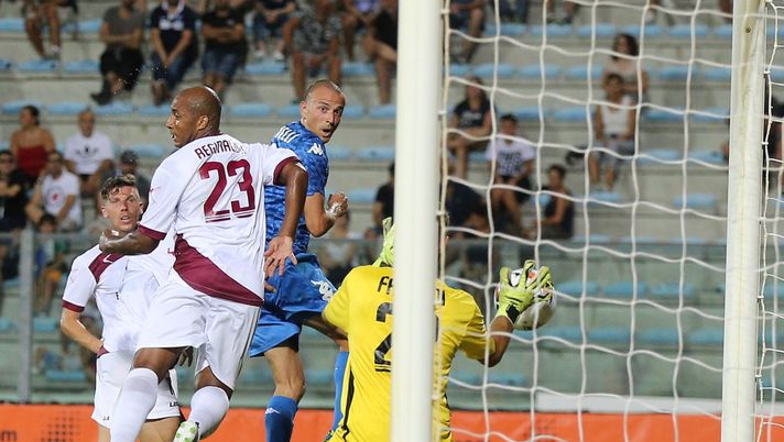 Oltre alla Reggina c’è solo il…Liverpool: invasione di Lentini e record di imbattibilità