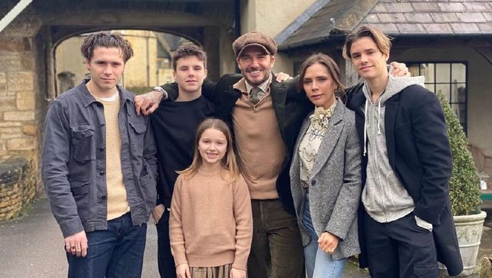 Netflix: 16 milioni di sterline a Beckham per il documentario sulla sua carriera, Victoria compresa…