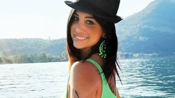 Marika Fruscio “fino all’ultimo raggio di sole”: la conduttrice sfoggia forme da urlo