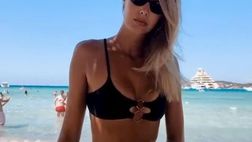VIDEO / Il buona domenica di Viky Varga fa girare la testa ai follower