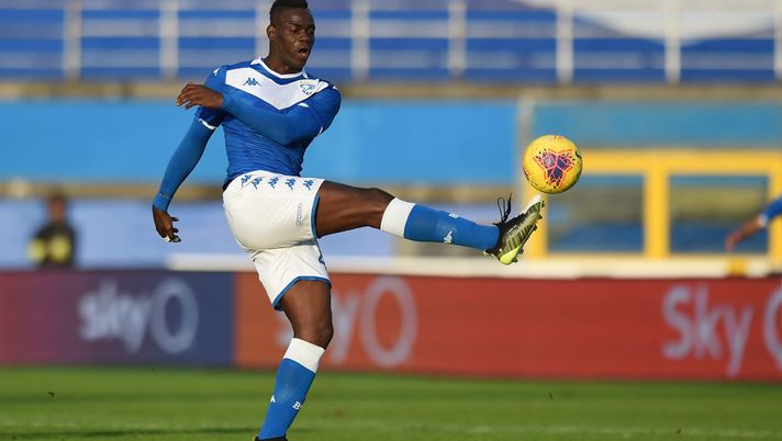 Si va in campo ma si pensa al mercato: Mario Balotelli fra Roma-Brescia e il Galatasaray