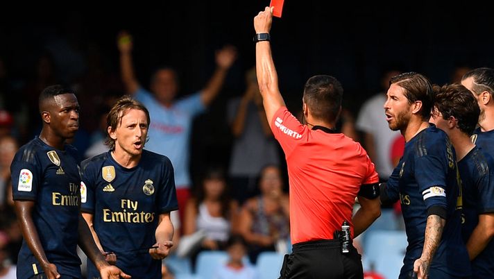 Aveva espulso Modric a Vigo a inizio stagione: Estrada Fernandez, arbitro catalano per il derby di Madrid