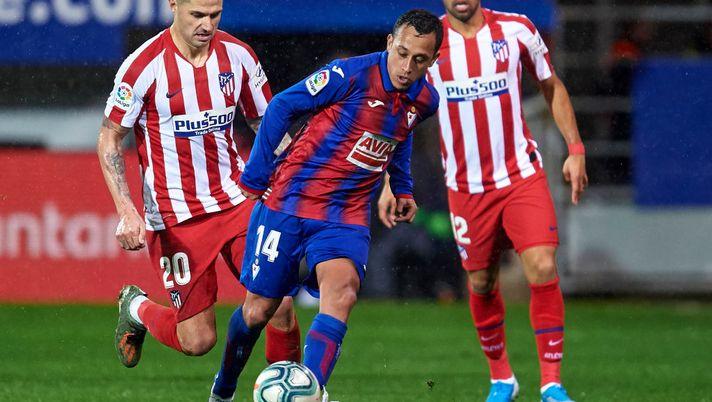 Derby di mercato a Siviglia: i due club cittadini si fiondano entrambi su Fabian Orellana