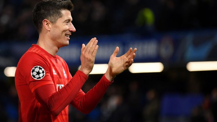 Robert Lewandowski: “Presto torneremo alla normalità”…ma intanto dona 1 milione di euro!