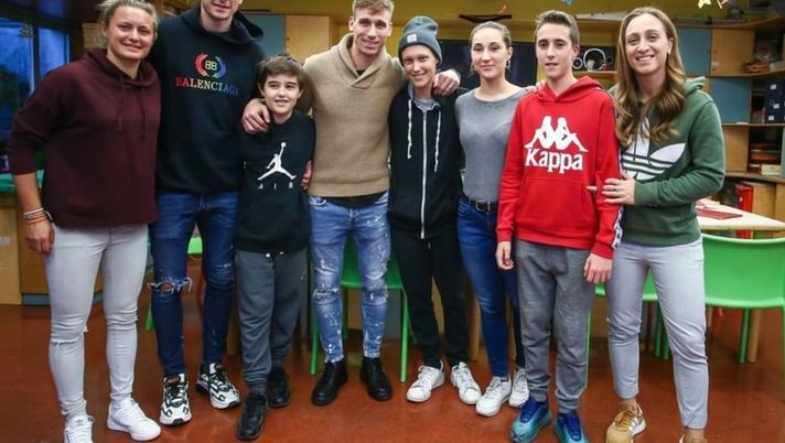 Istituto dei Tumori di Milano e Milan: 4 atleti rossoneri nel Reparto di oncologia pediatrica