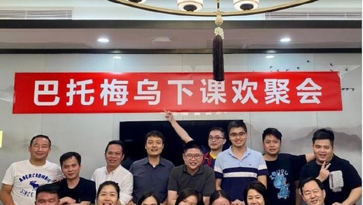 Tifosi blaugrana cinesi in festa a Shenzhen: non per il gol di Messi ma per le dimissioni di Bartomeu!