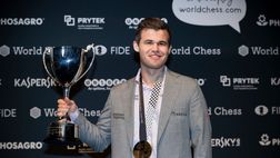 Il campione mondiale di scacchi trionfa nella Premier League Fantasy Football