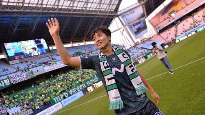 Corea del Sud, è ancora il capocannoniere della Champions asiatica ma a 41 Lee Dong si ritira