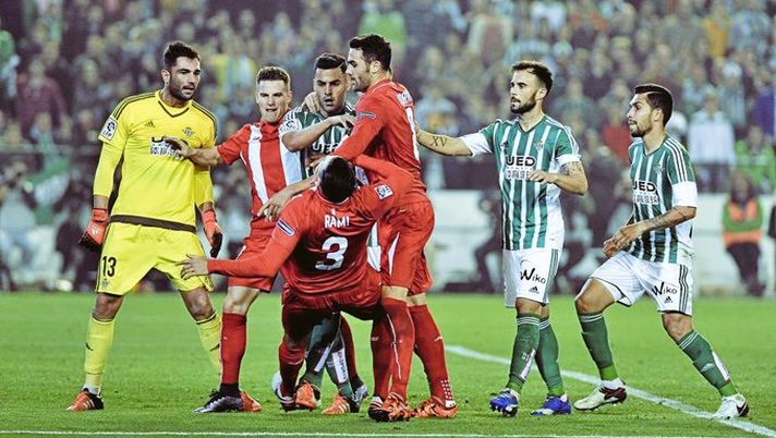 Betis o Muerte: derby vs Siviglia, la squadra biancoverde si carica così per la notte del Villamarin