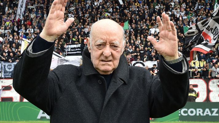Compleanno e festa del papà, è il giorno di Carletto Mazzone che imita Costantino Rozzi: “Oggi sa da venge”