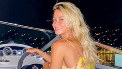 Diletta Leotta ancora sull’acqua: surf in giornata, mentre la sera giro in barca sul lago