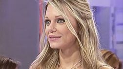 Violentata da Theo? Luisa si è inventata tutto e adesso la Polizia spagnola la incrimina