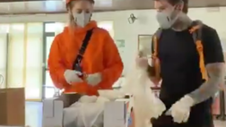 Fedez e Chiara Ferragni in prima linea per l’emergenza Covid. Consegna a domicilio del cibo