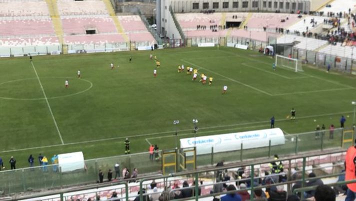 Riecco l’ACR Messina: superato il ko contro l’FC Messina, sfida lanciata a suon di cori al Palermo nel prossimo derby