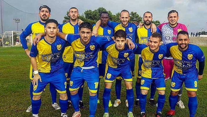 Rigore, due espulsioni, proteste: l’arbitro non se la sente e sospende il derby dilettanti sardo Badesi-Tempio