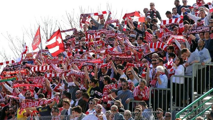 Marche, derby capovolto: curva padroni di casa Maceratese chiusa, settore ospiti Civitanovese aperto