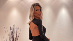 2021 con il botto per Agustina Gandolfo: lo scatto fa impazzire i fan. E Lady Lautaro scrive…