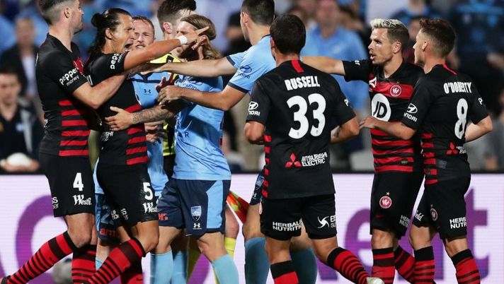 Sydney FC, strana storia il derby: la capolista perde solo contro Western Sydney, anche sabato a porte chiuse?