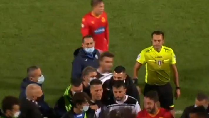 Tensioni e goleada a Cesena: derby in equilibrio ma il Ravenna resta in dieci e i padroni di casa dilagano