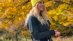 “Colori d’autunno”: Diletta Leotta, relax in montagna. Il lato B è da urlo