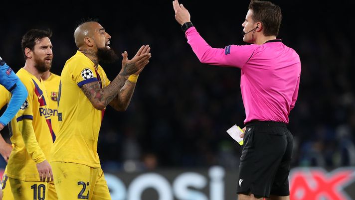 Nazionale cilena, Arturo Vidal e Alexis Sanchez dovranno andare in quarantena al loro arrivo nel Paese
