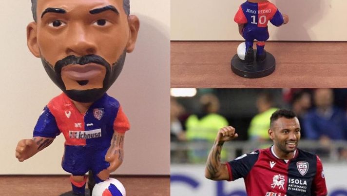 Il regalo di Natale per Joao Pedro: dopo 50 gol, l’attaccante diventa una statutetta in miniatura