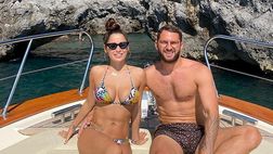 Alessia Macari e Kragl, gita in barca a largo di Amalfi: che effusioni