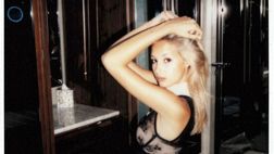 Viky Varga, il bikini di pizzo nero manda in tilt il web: l’ultimo scatto di lady Pellé è da paura