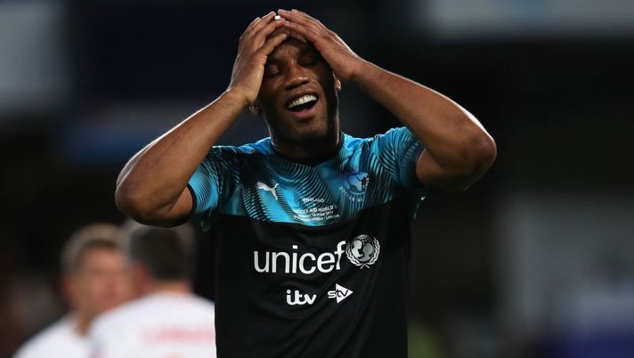 Anche Didier Drogba al fianco di Eto’o: “L’Africa non è un laboratorio per l’Occidente che si crede superiore”