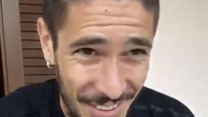 Perugia, il tifoso in quarantena pungola al telefono Diego Falcinelli: “Devi segnare un po’ di più…”