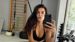 Jovana sexy in palestra. Lady Djordjevic si tiene in forma: “Il mio posto felice”