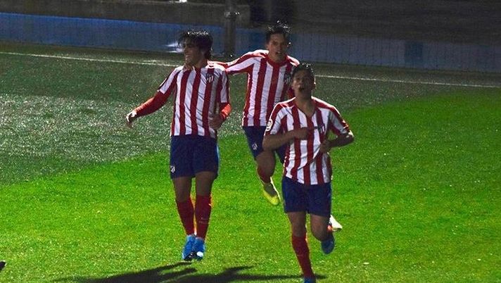 Giuliano Simeone batte il Real nel derby giovanile: gol decisivo e bacio allo stemma dell’Atletico sulla maglia