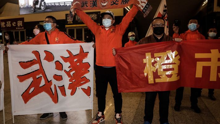 Dal cuore della pandemia al calcio: oltre 1 miliardo di cinesi tifano per la salvezza del Wuhan Zall