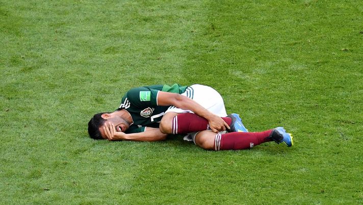 Era il rivale di Ibra nei derby di Los Angeles: tempi duri per Carlos Vela, rigore sbagliato e niente playoff per Los Angeles