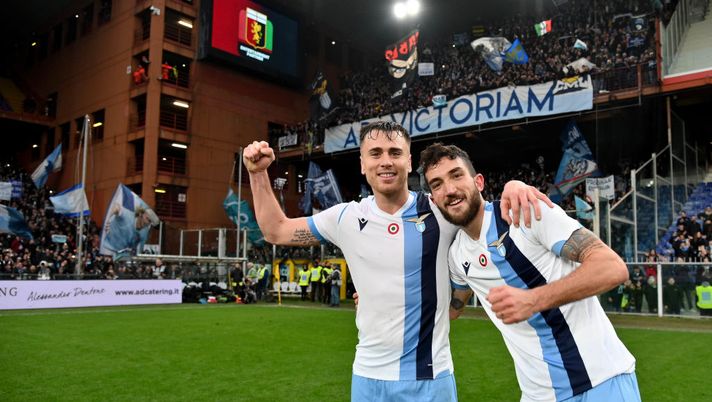 La Lazio sbanca Marassi e resta in scia della Juventus