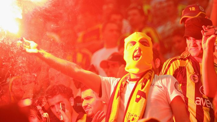 Istanbul derby e sorpasso: Tris Fenerbahce al Besiktas